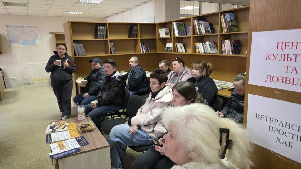 Мобільна команда юристів Art of Aid надала допомогу новоприбулим ВПО у хабі Межівської громади
