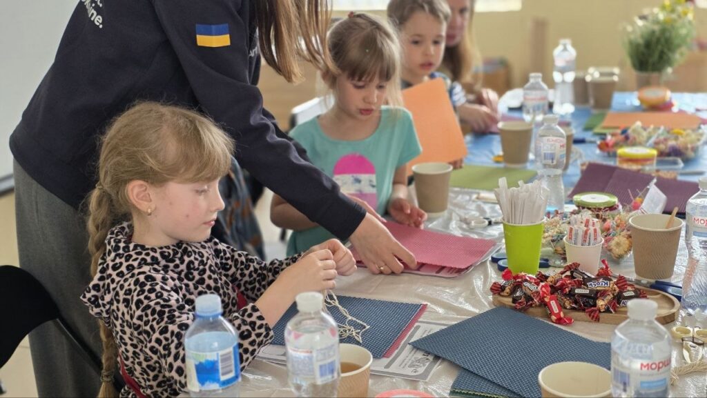 Mother’s Day Celebration Brings Women and Families Together at the Art of Aid Safe Space